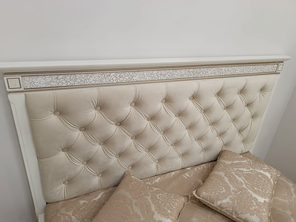 Бристоль Белый